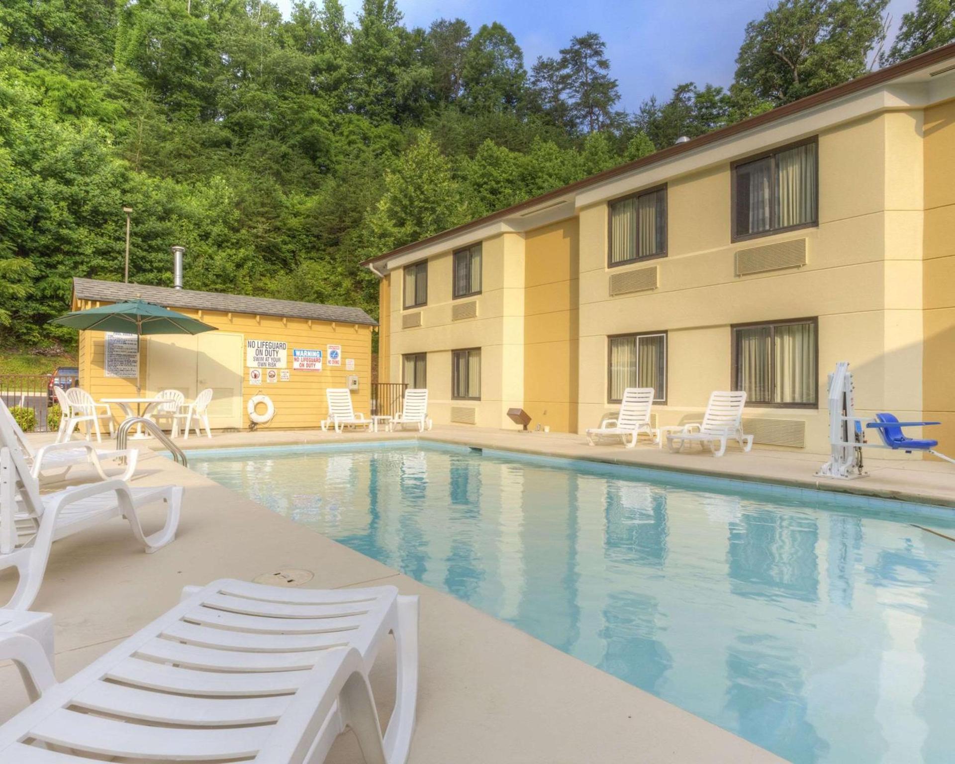 Sleep Inn Bryson City - Cherokee Area photo 15
