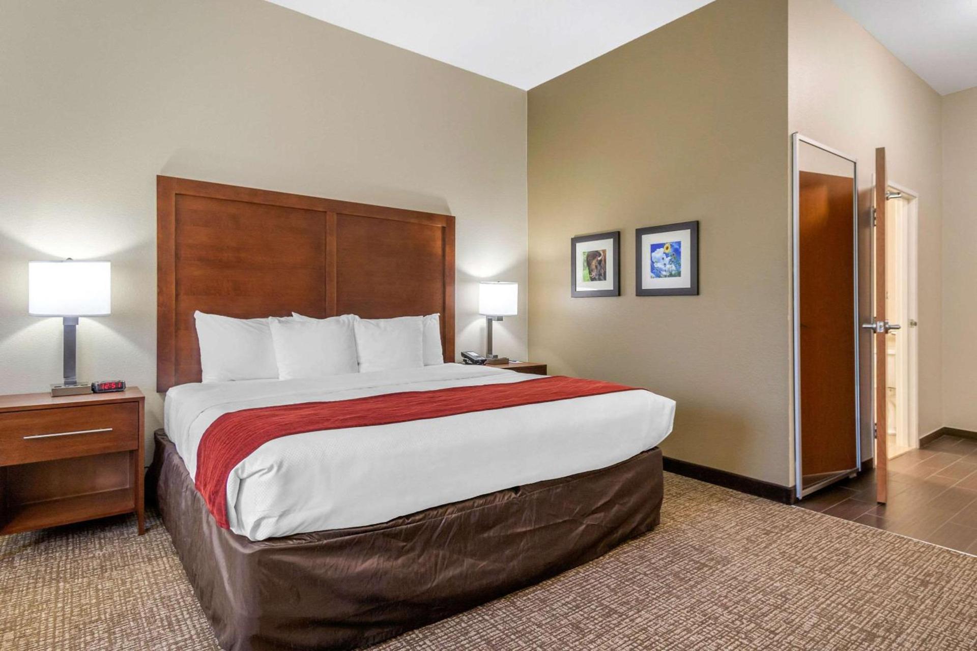 Comfort Inn & Suites Glenpool photo 10