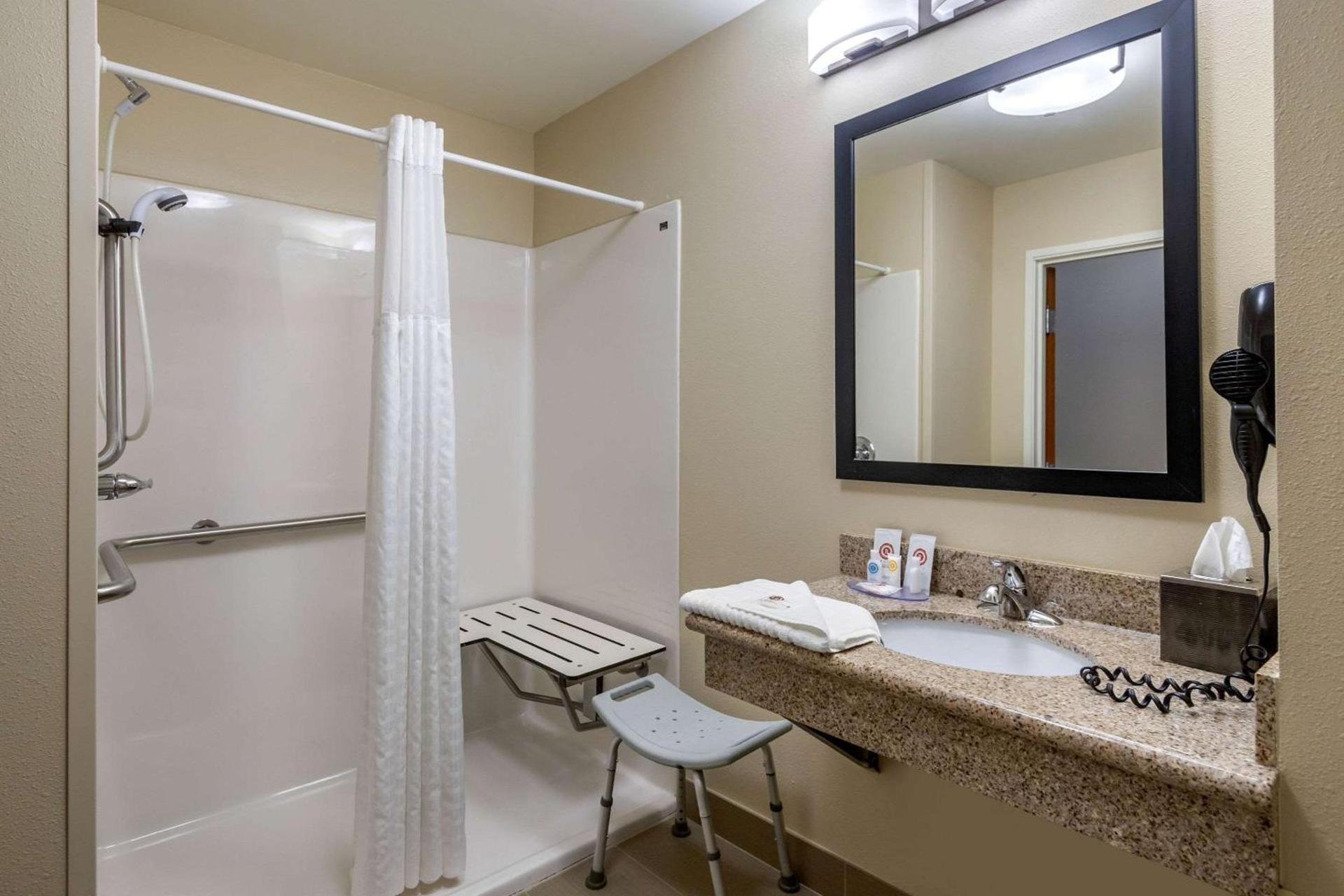 Comfort Inn & Suites Glenpool photo 19