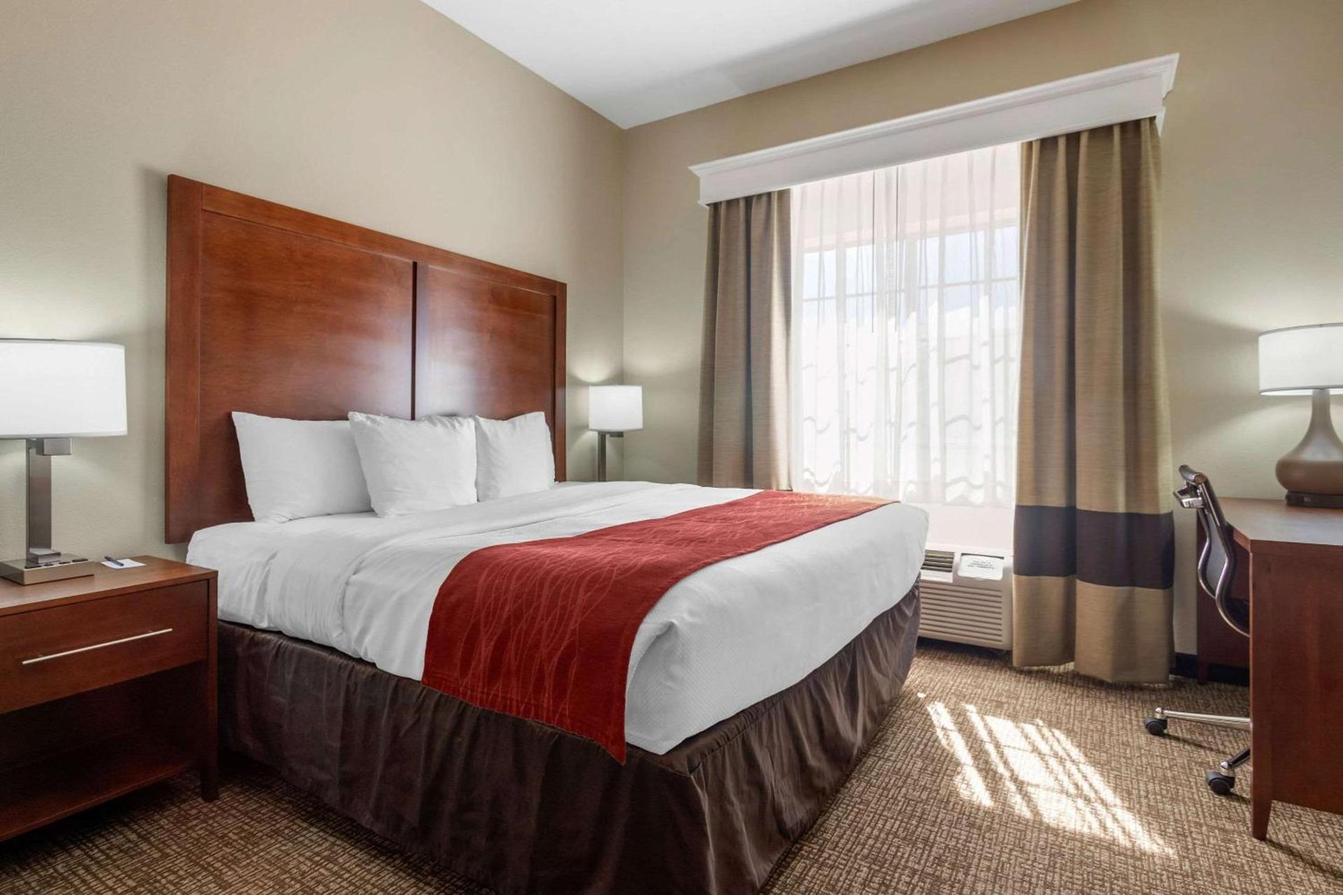 Comfort Inn & Suites Glenpool photo 29
