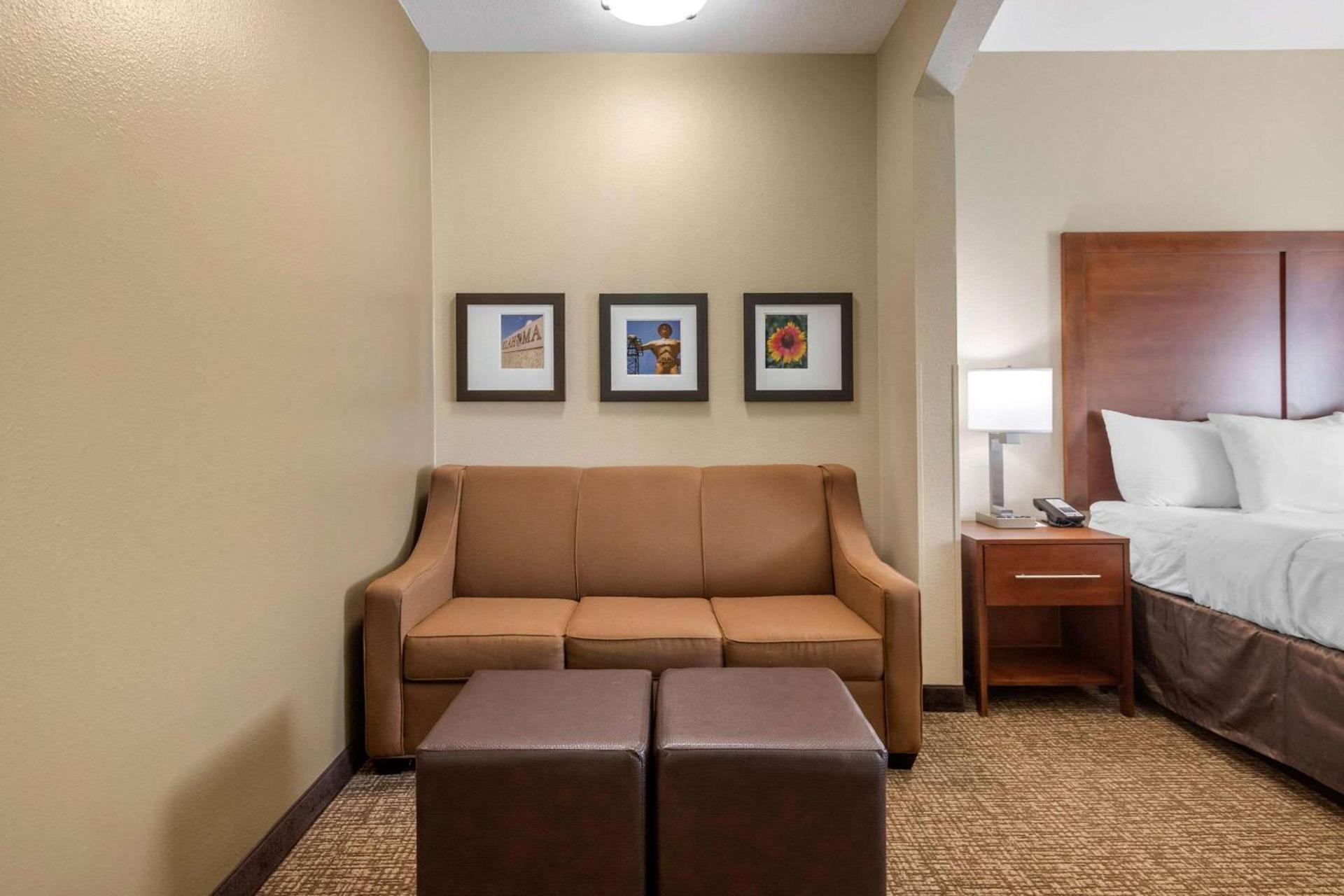 Comfort Inn & Suites Glenpool photo 32