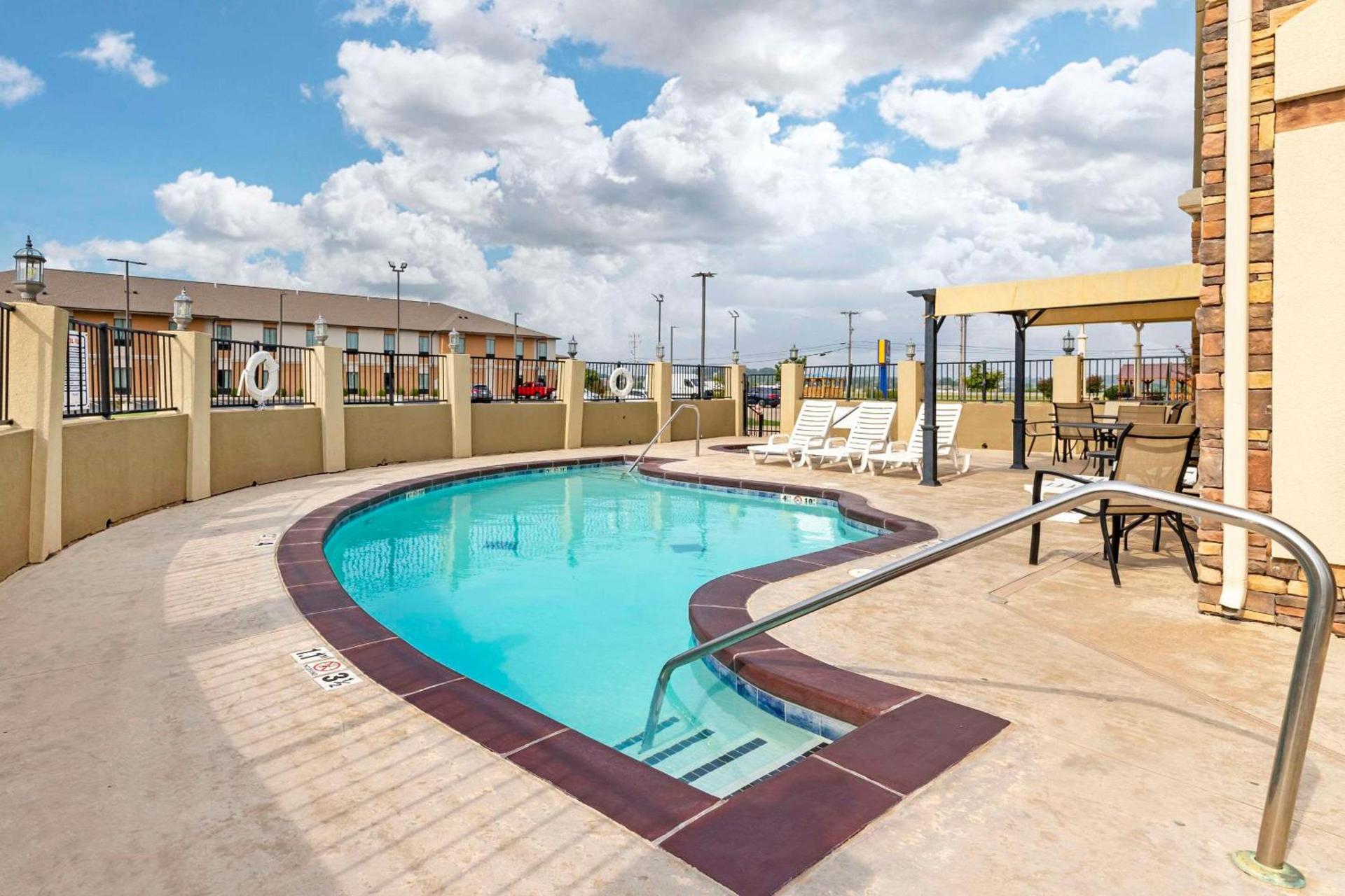 Comfort Inn & Suites Glenpool photo 42