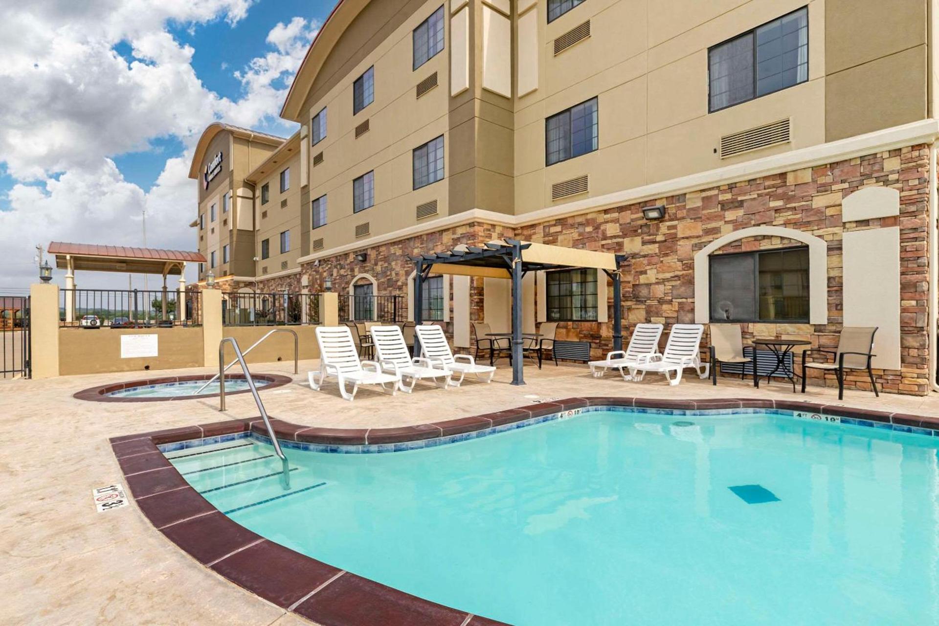 Comfort Inn & Suites Glenpool photo 43
