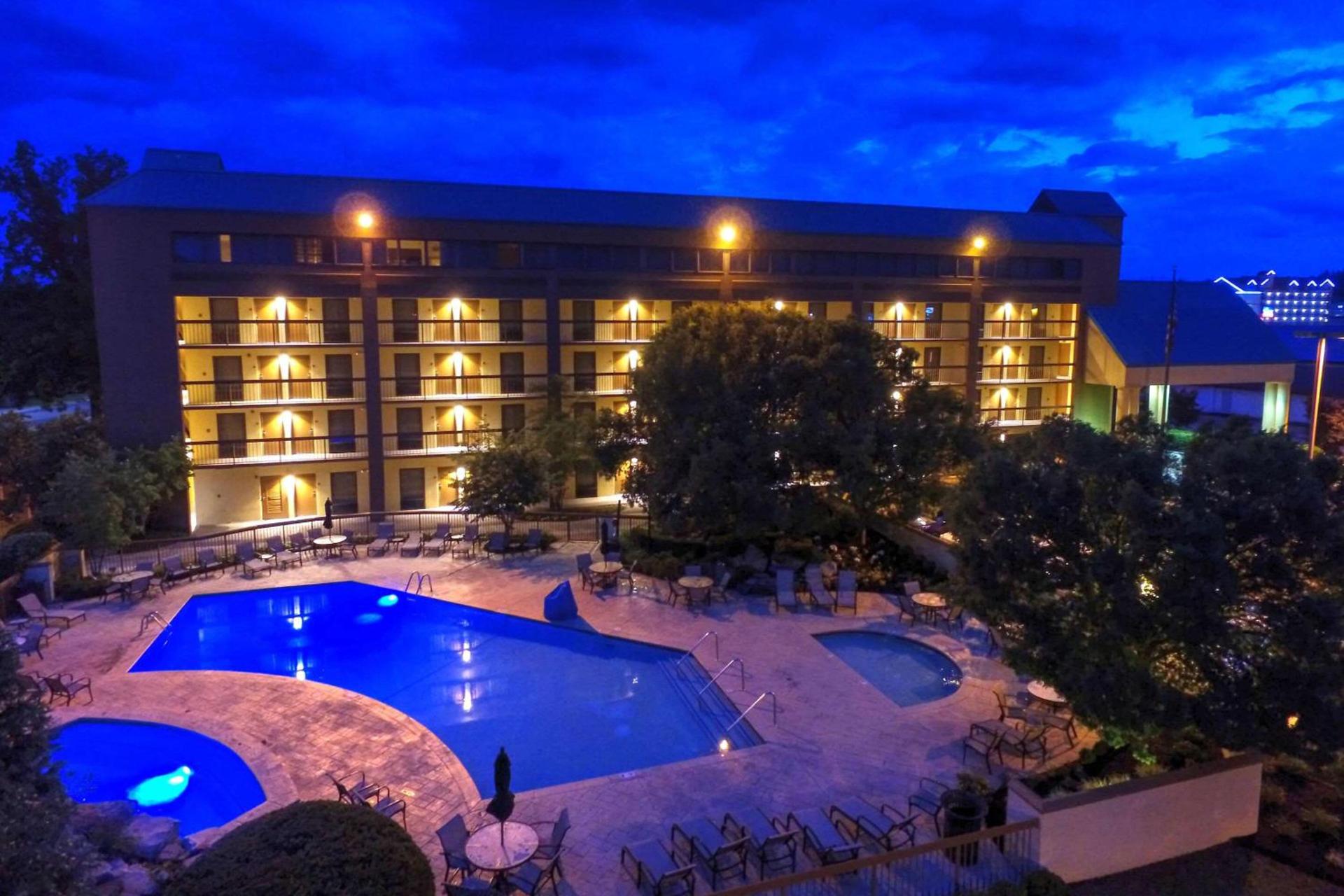 Quality Inn Near the Island Pigeon Forge photo 35