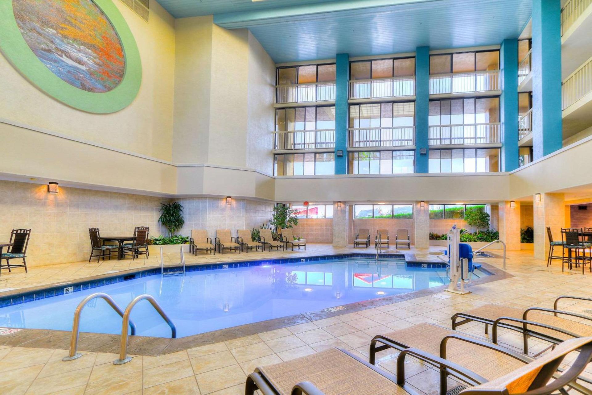 Quality Inn Near the Island Pigeon Forge photo 42