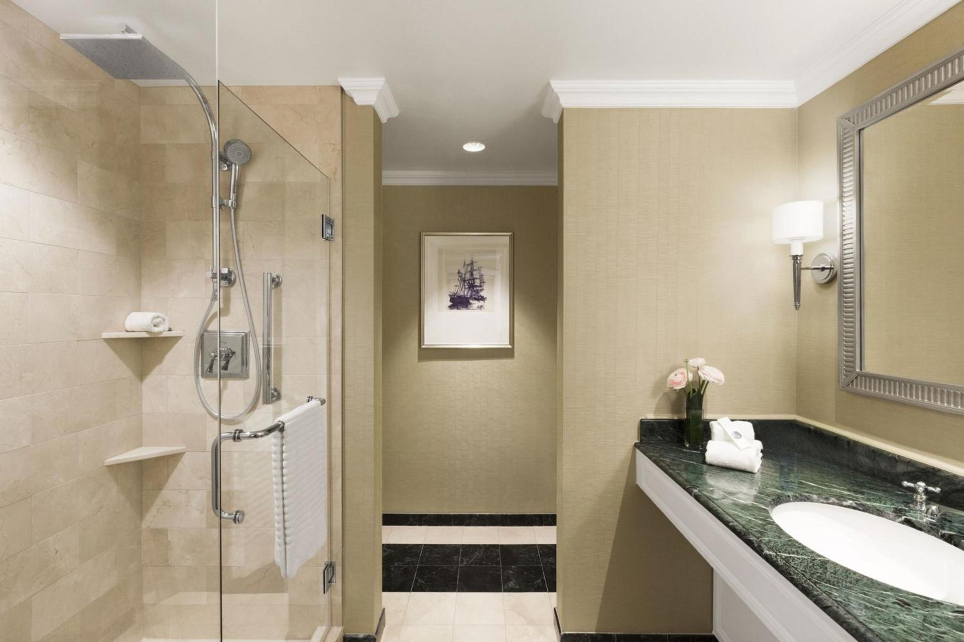 Boston Harbor Hotel photo 61