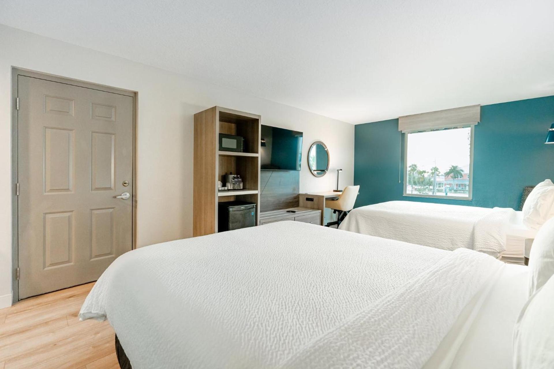 Holiday Inn Express Hotel & Suites Cocoa Beach by IHG photo 52