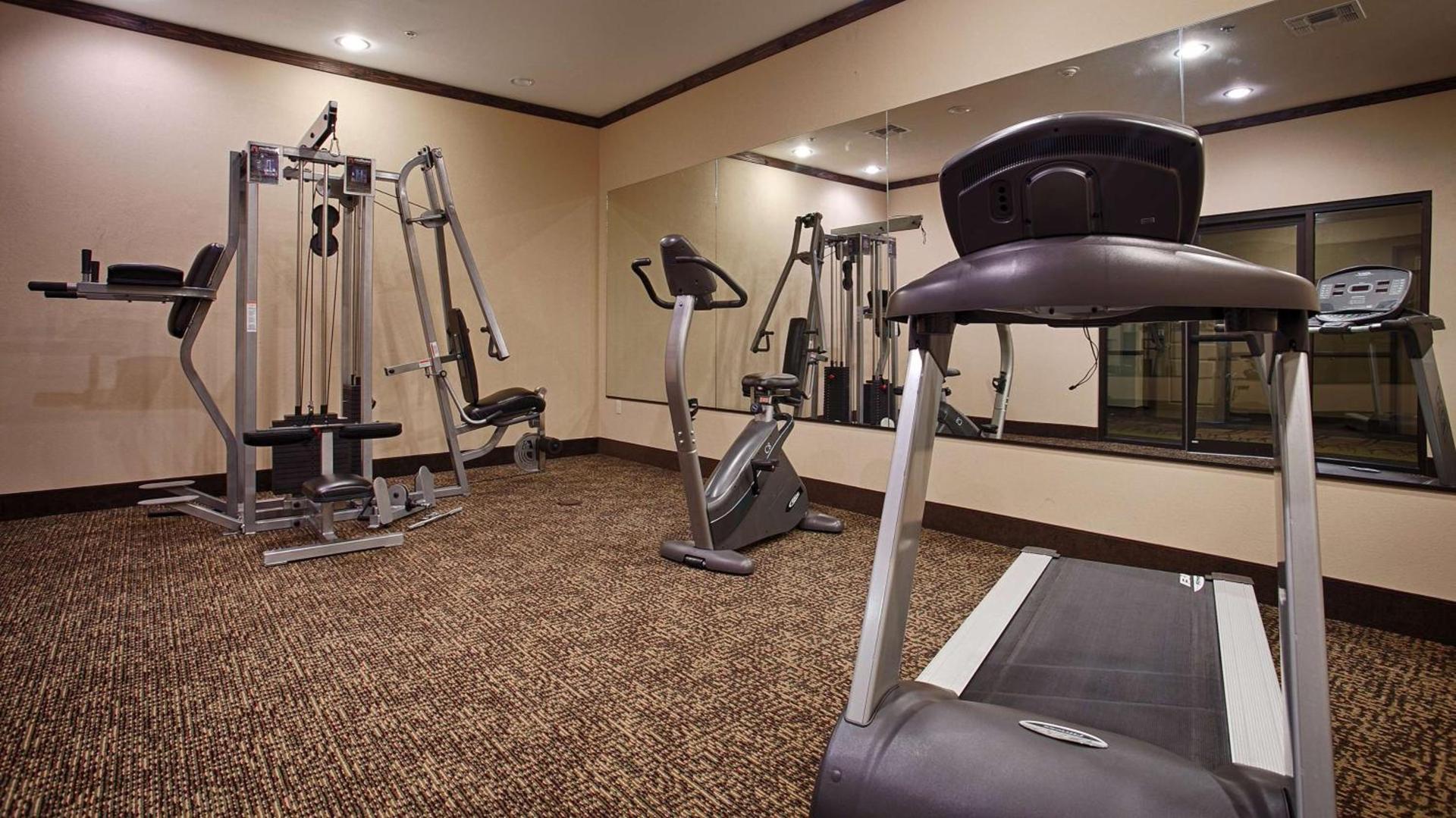Best Western Plus Emory at Lake Fork Inn & Suites photo 10