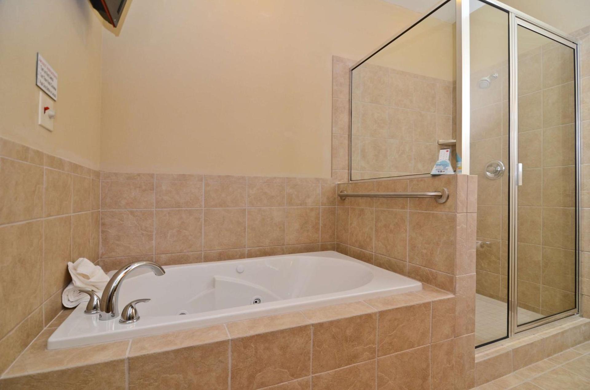 Best Western Plus Emory at Lake Fork Inn & Suites photo 20
