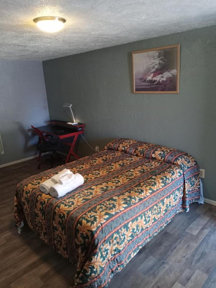 Ranch Motel photo 5