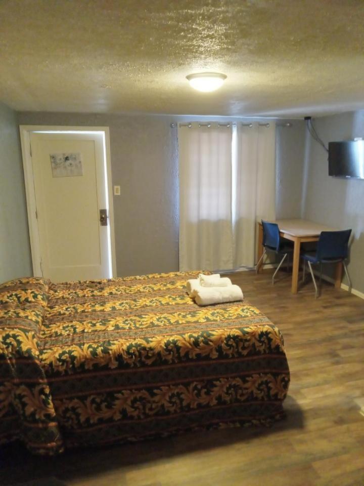 Ranch Motel photo 4