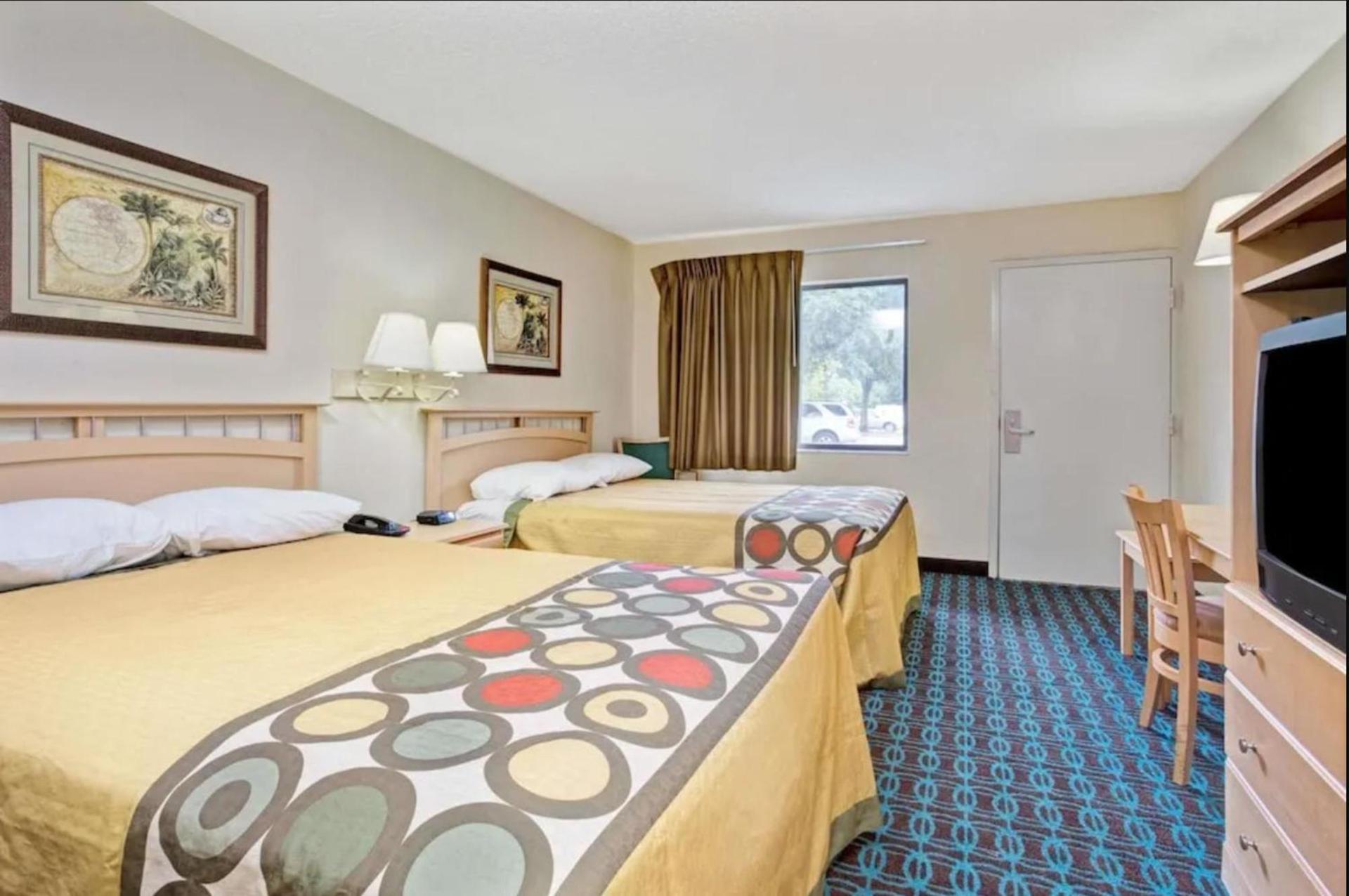 Economy Inn Jax-OP photo 5