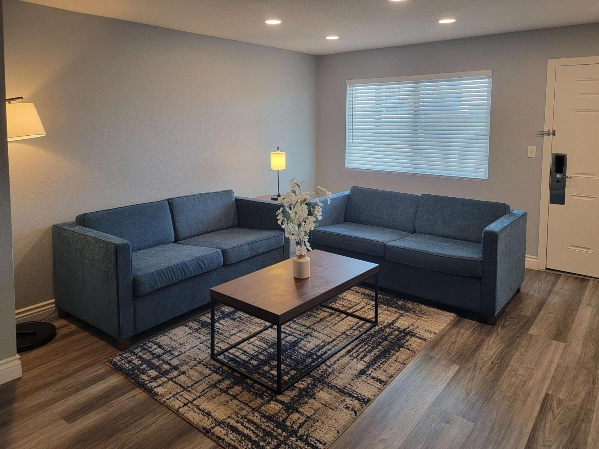 Studio 6 Suites Las Vegas, NV - Tropicana photo 19