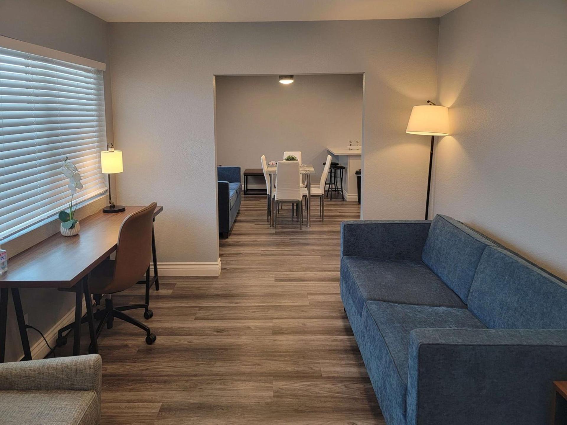 Studio 6 Suites Las Vegas, NV - Tropicana photo 22