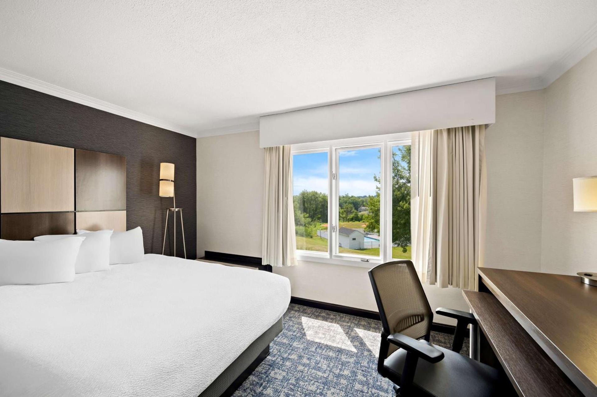 Best Western - Freeport Inn photo 28