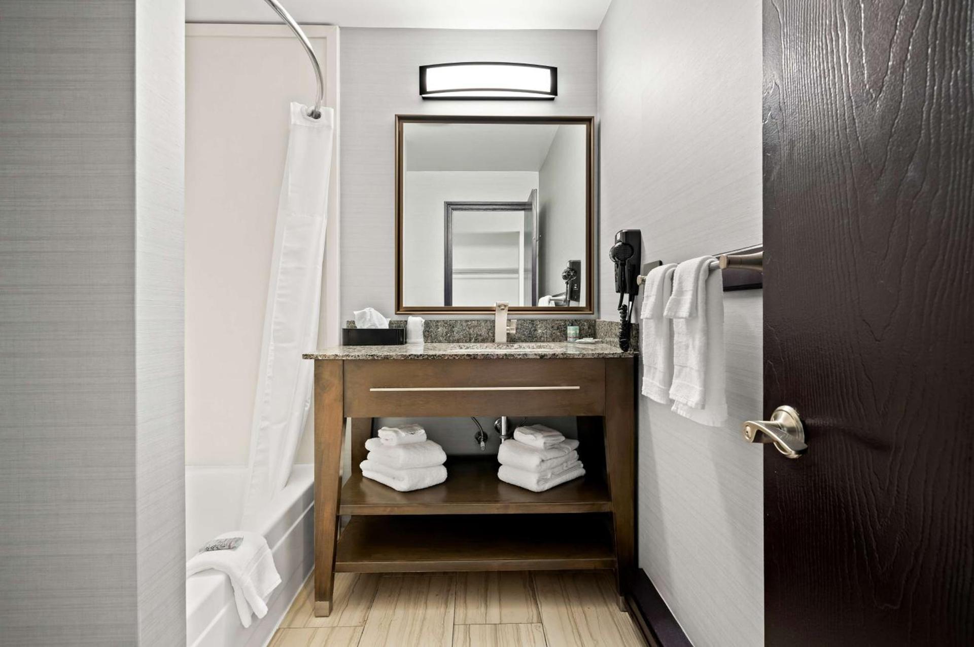Best Western - Freeport Inn photo 29