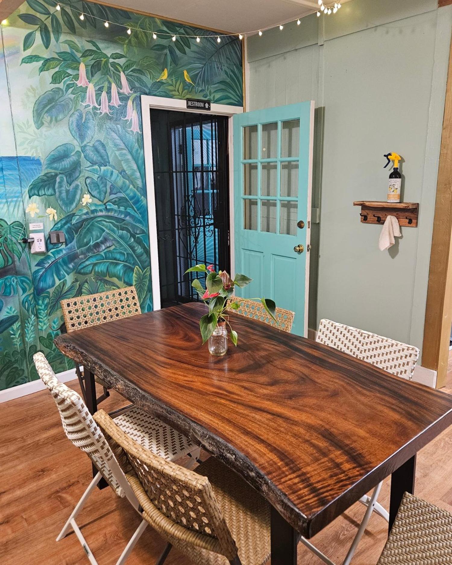 Pahoa Village Hostel photo 68