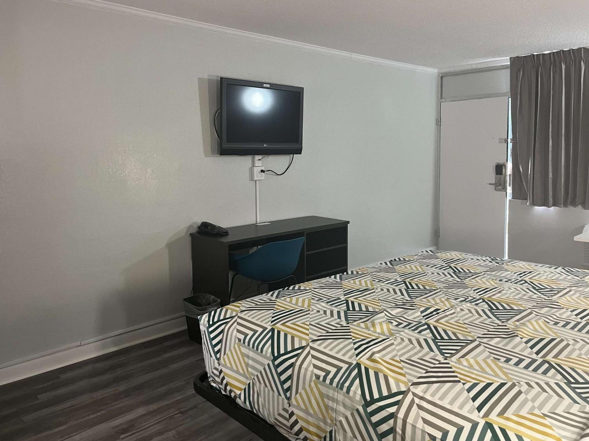 Studio 6 Suites Pocomoke City, MD photo 4