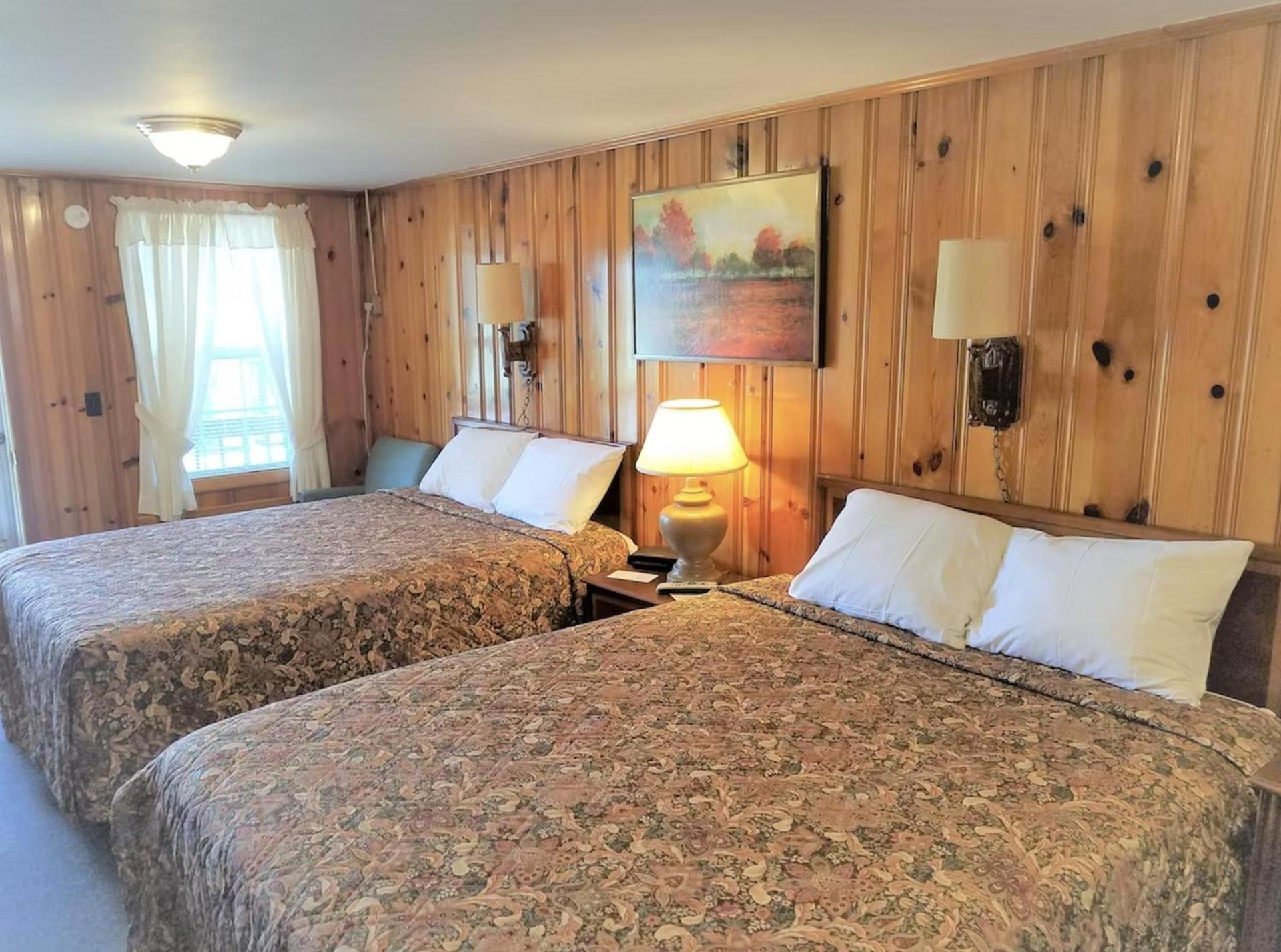 Hillside Hotel photo 15