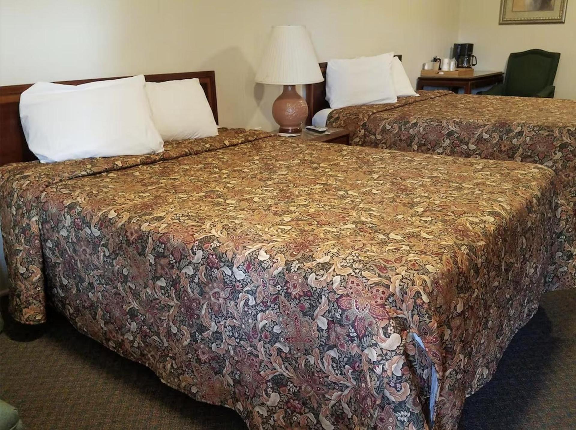Hillside Hotel photo 6