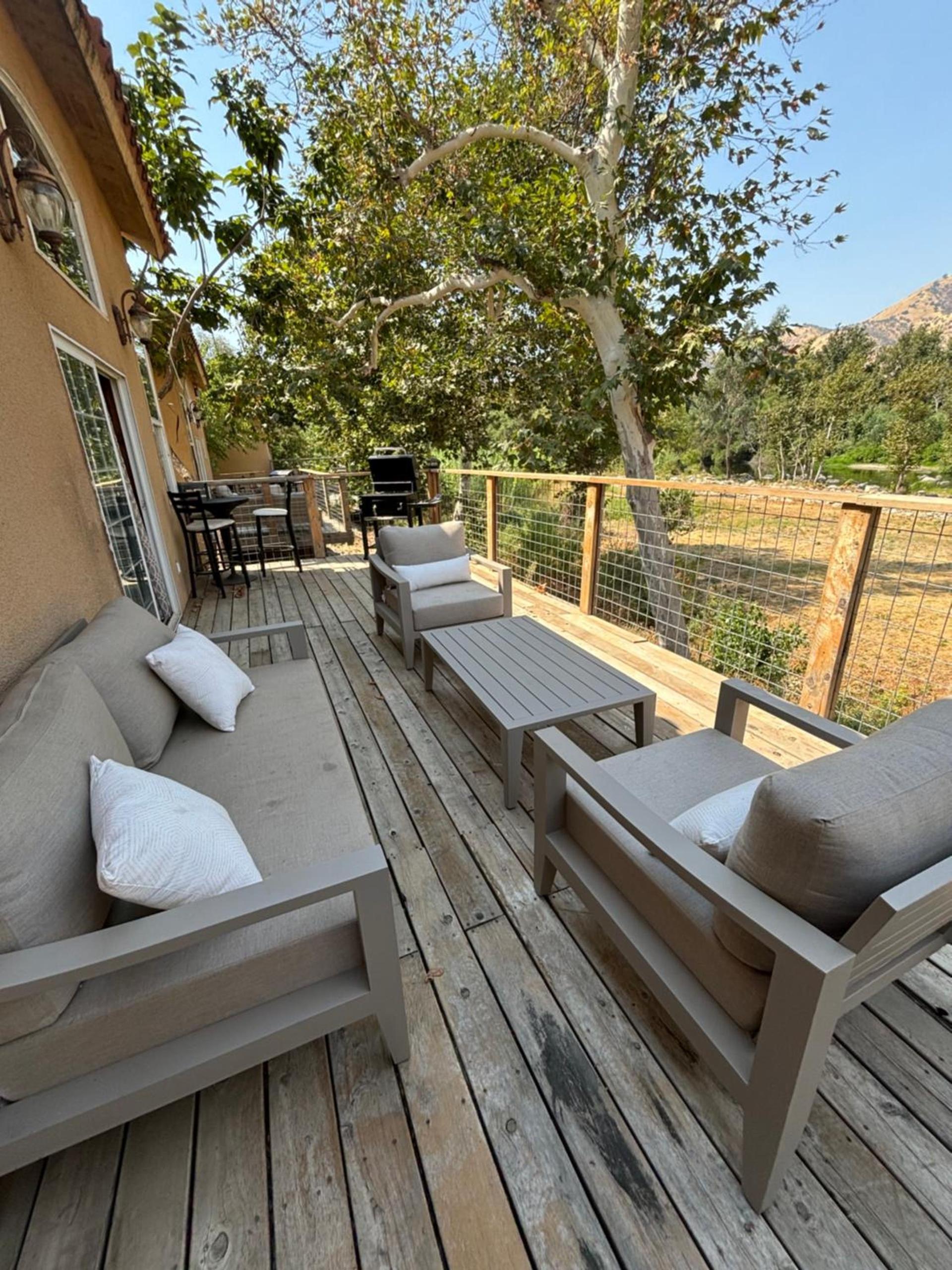 Sequoia River Front Cabins photo 2