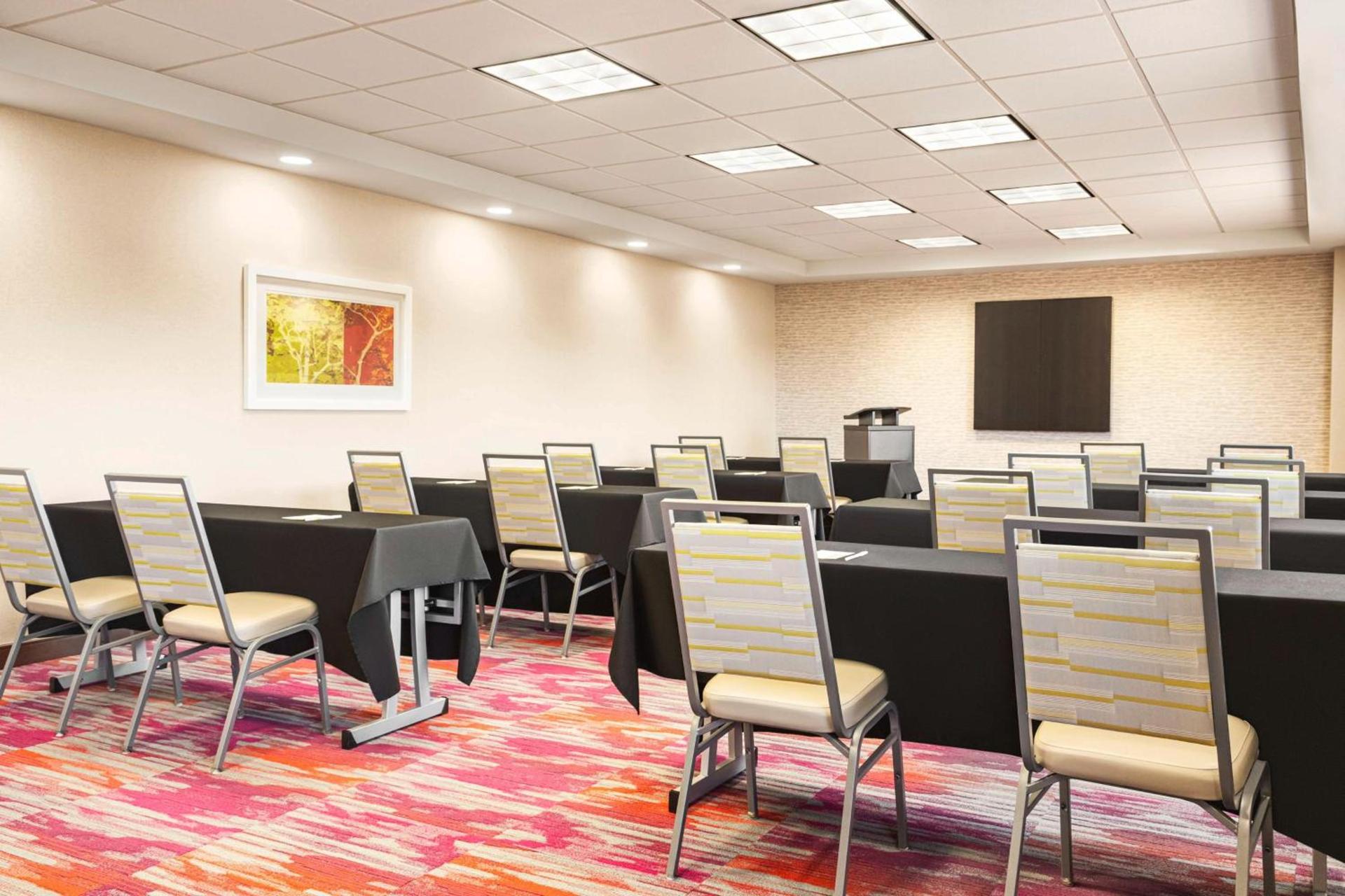 Home2 Suites by Hilton Albuquerque Downtown/University photo 44