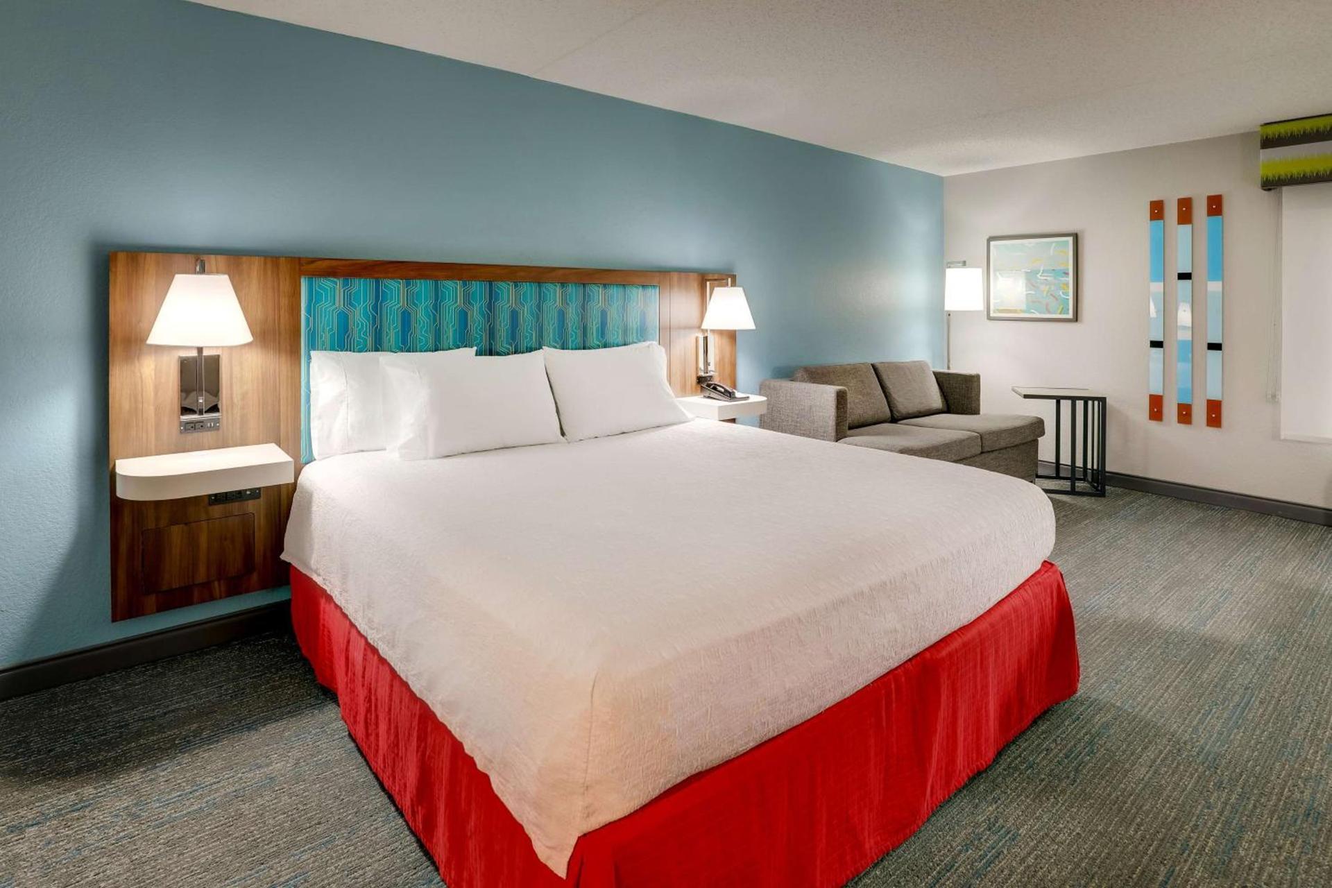 Hampton Inn Lebanon photo 15