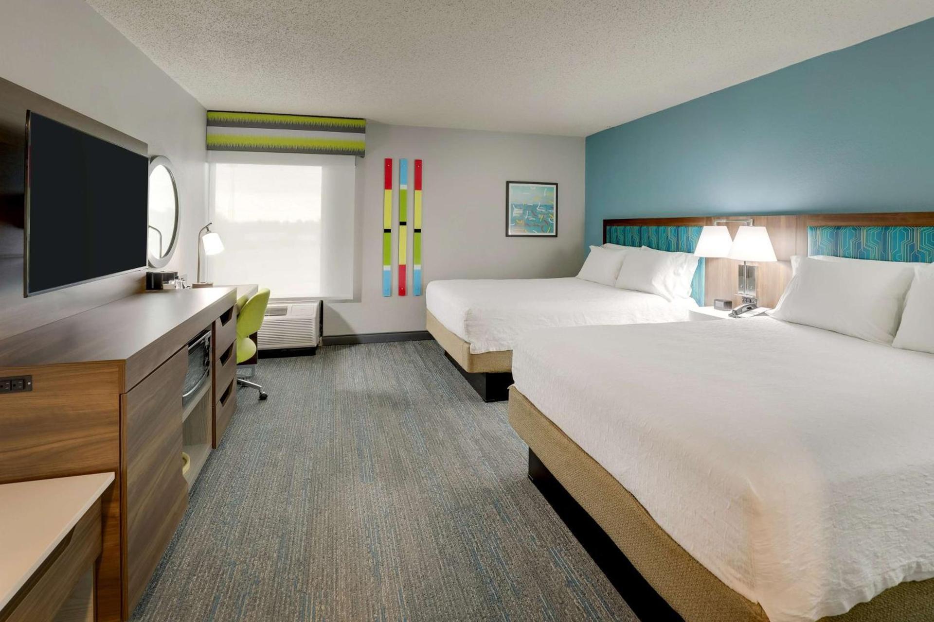 Hampton Inn Lebanon photo 24