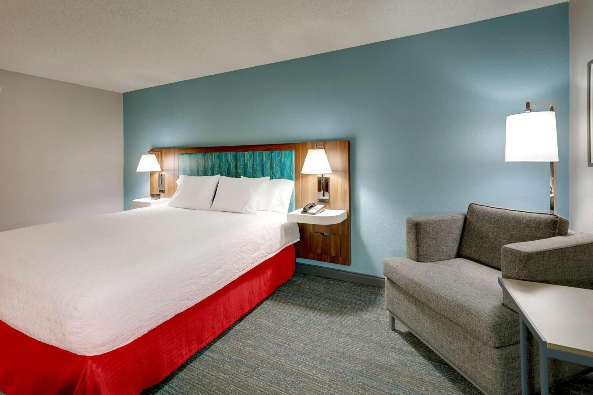 Hampton Inn Lebanon photo 30