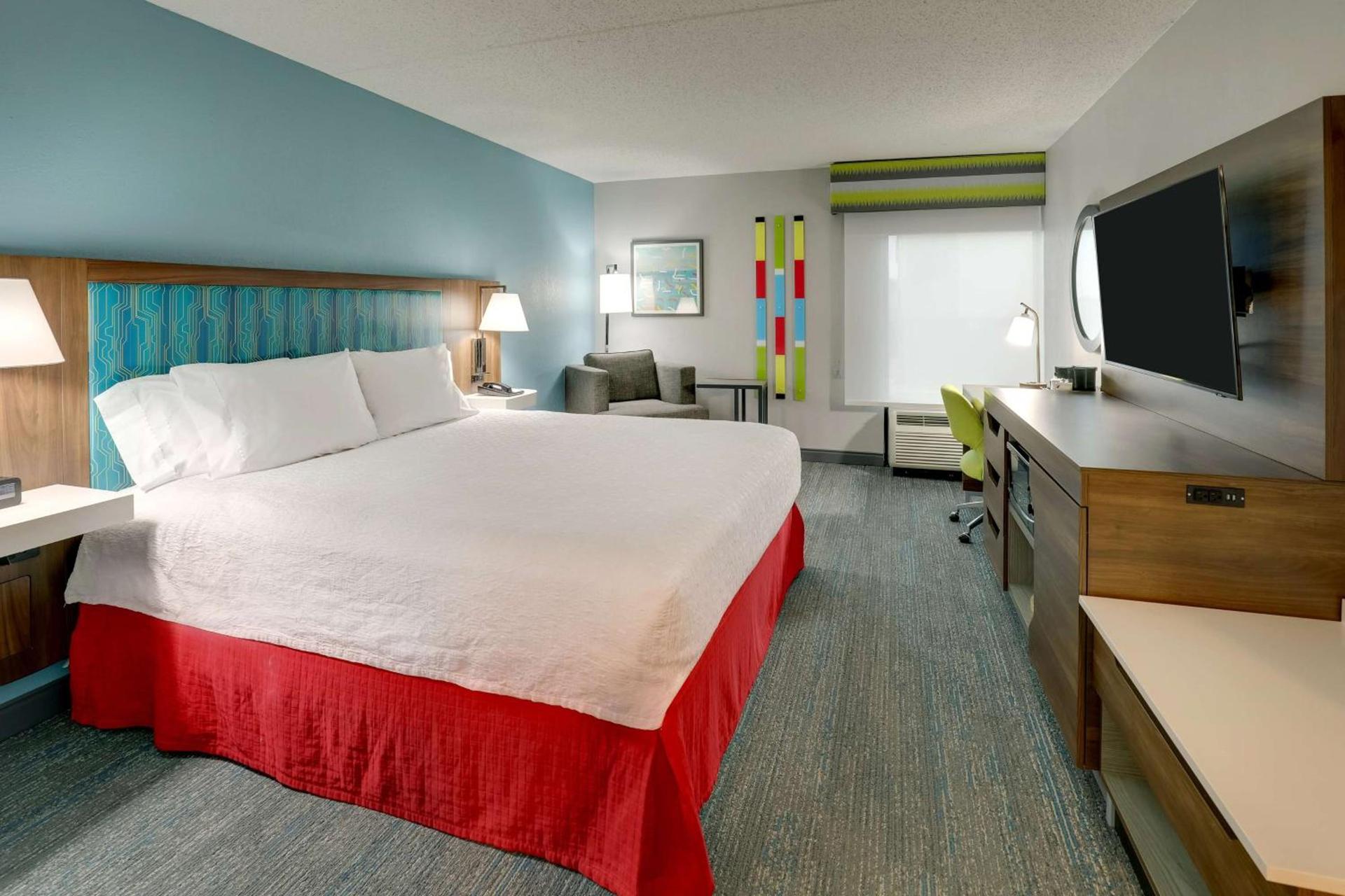 Hampton Inn Lebanon photo 31
