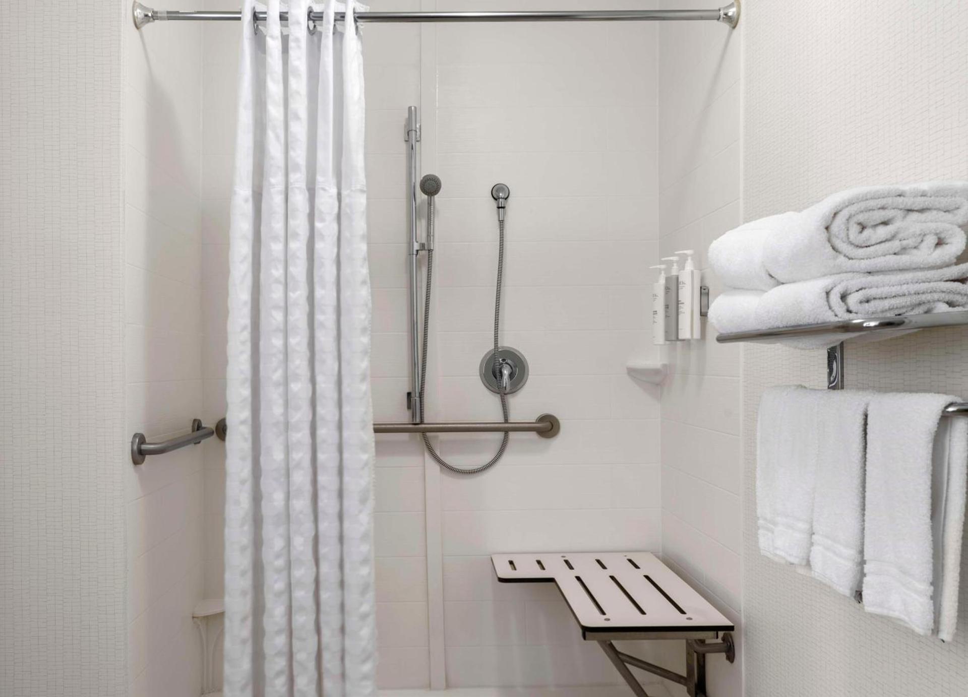 Homewood Suites by Hilton Boston Cambridge-Arlington, MA photo 29