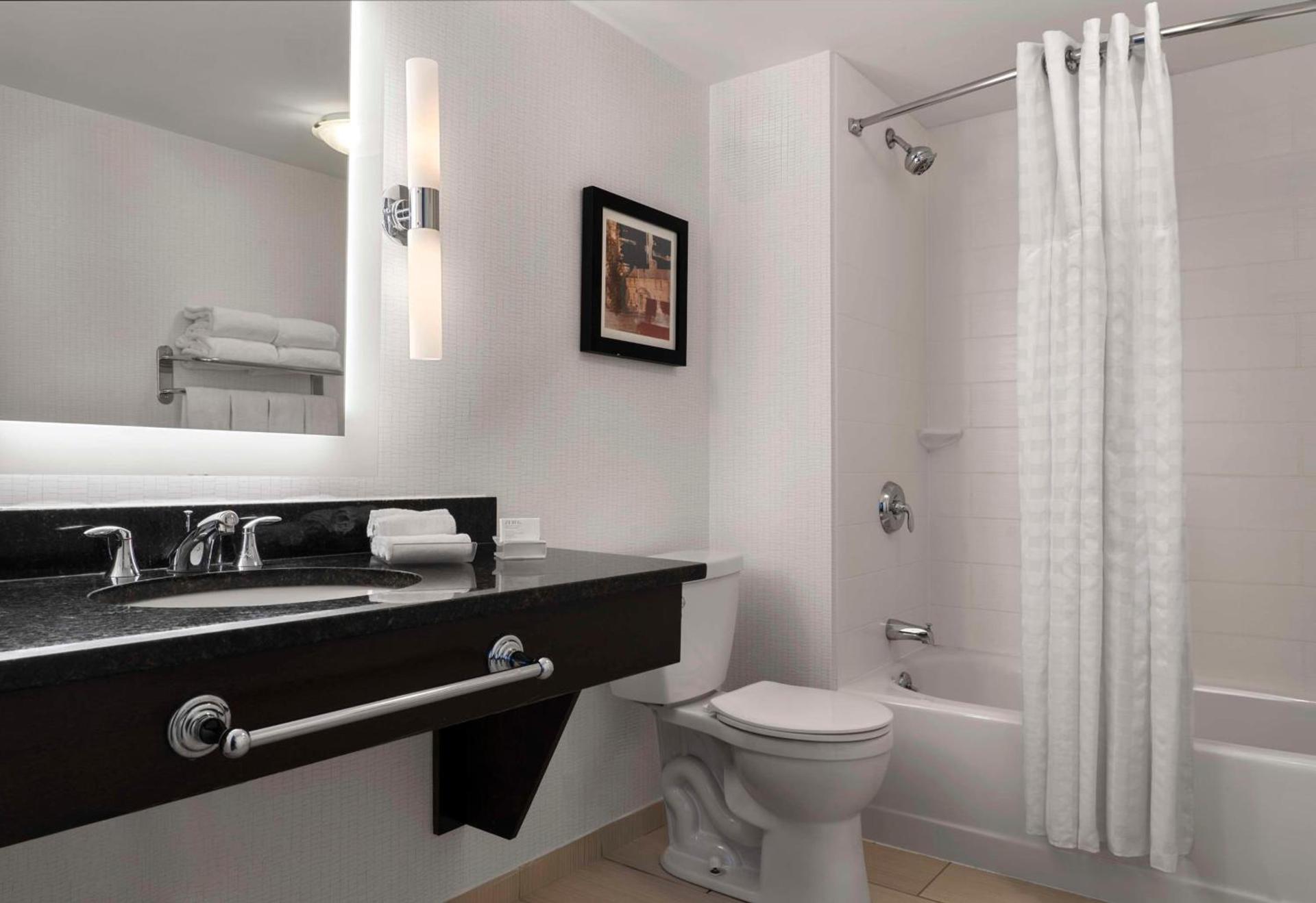 Homewood Suites by Hilton Boston Cambridge-Arlington, MA photo 38