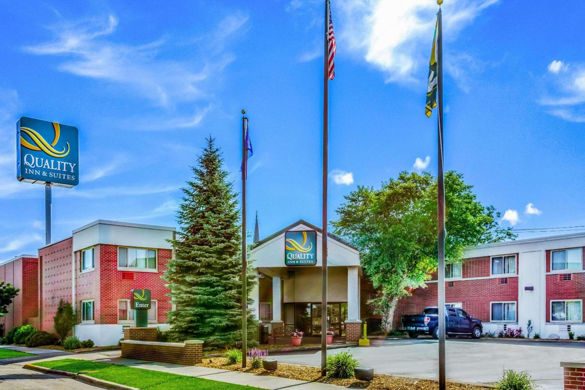 Quality Inn & Suites Green Bay Downtown — hotel in Green Bay