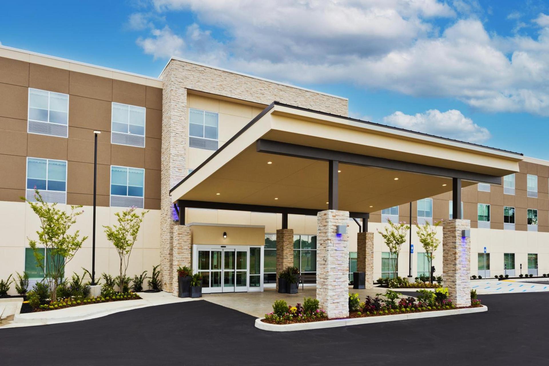 Holiday Inn Express Columbus - Fort Benning Area By IHG photo 20