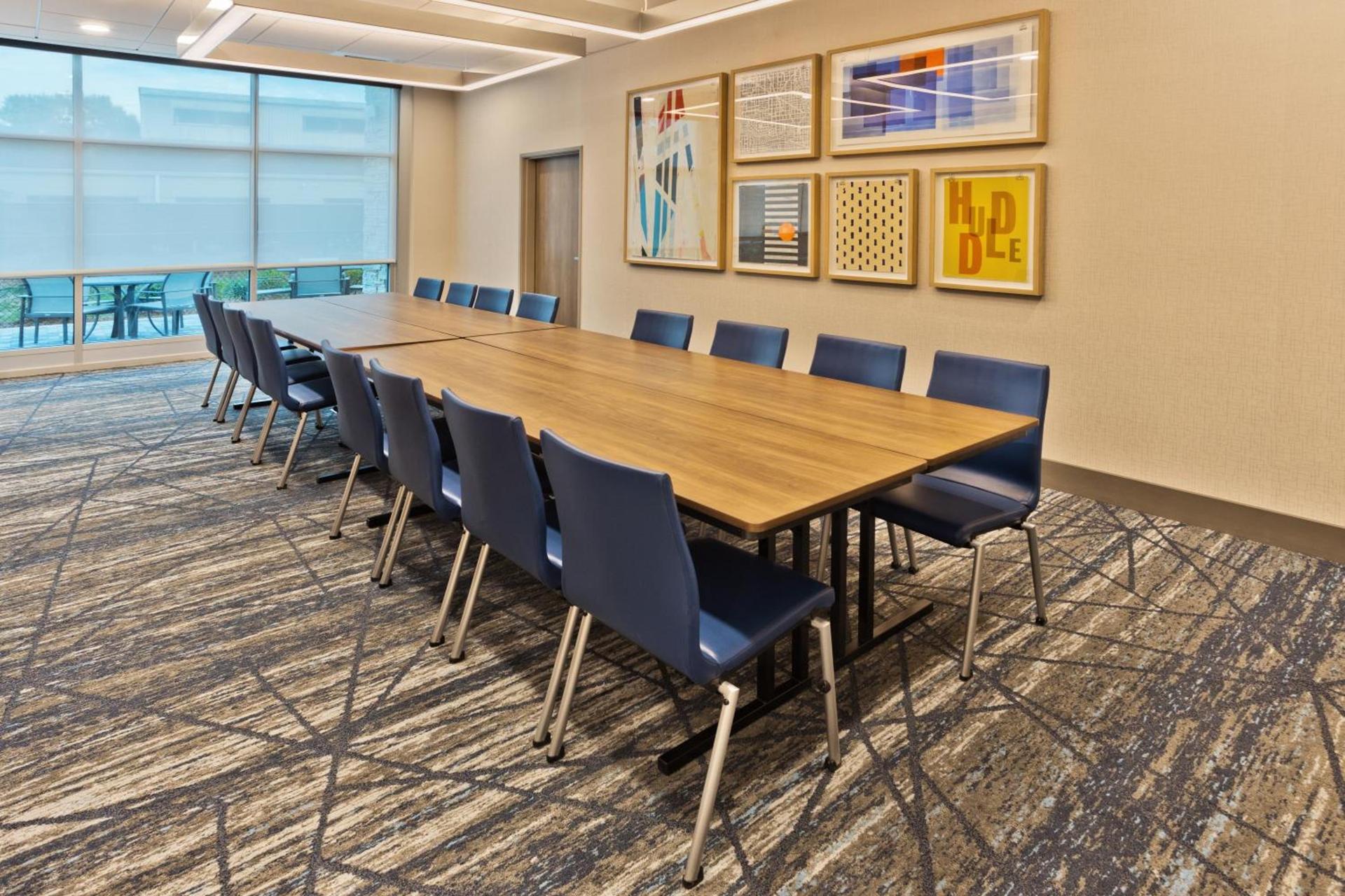 Holiday Inn Express Columbus - Fort Benning Area By IHG photo 30