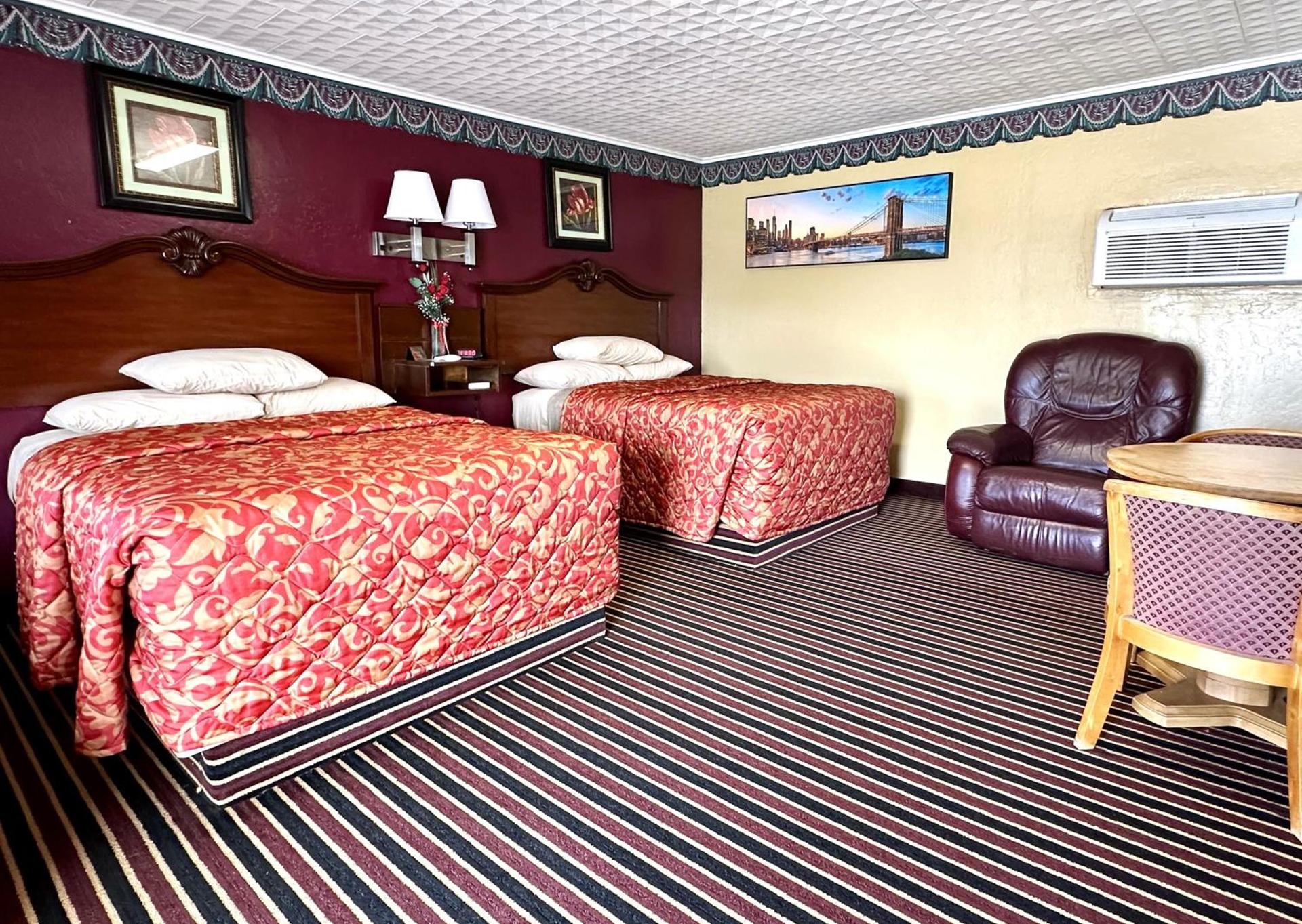 Relax Inn Vinita photo 62