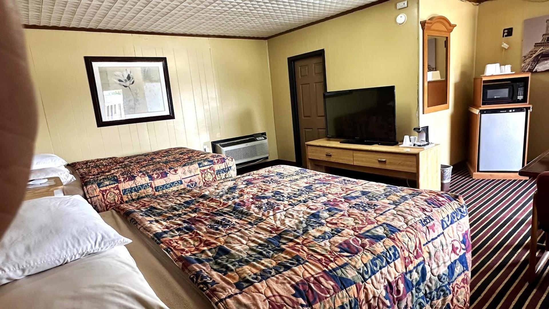 Relax Inn Vinita photo 47
