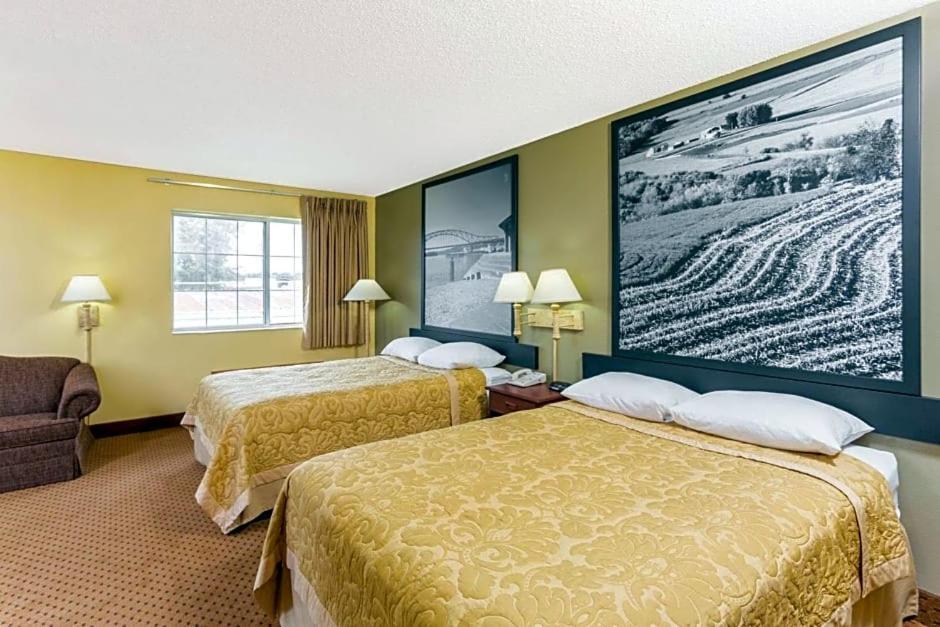 Western Inn & Suites photo 14