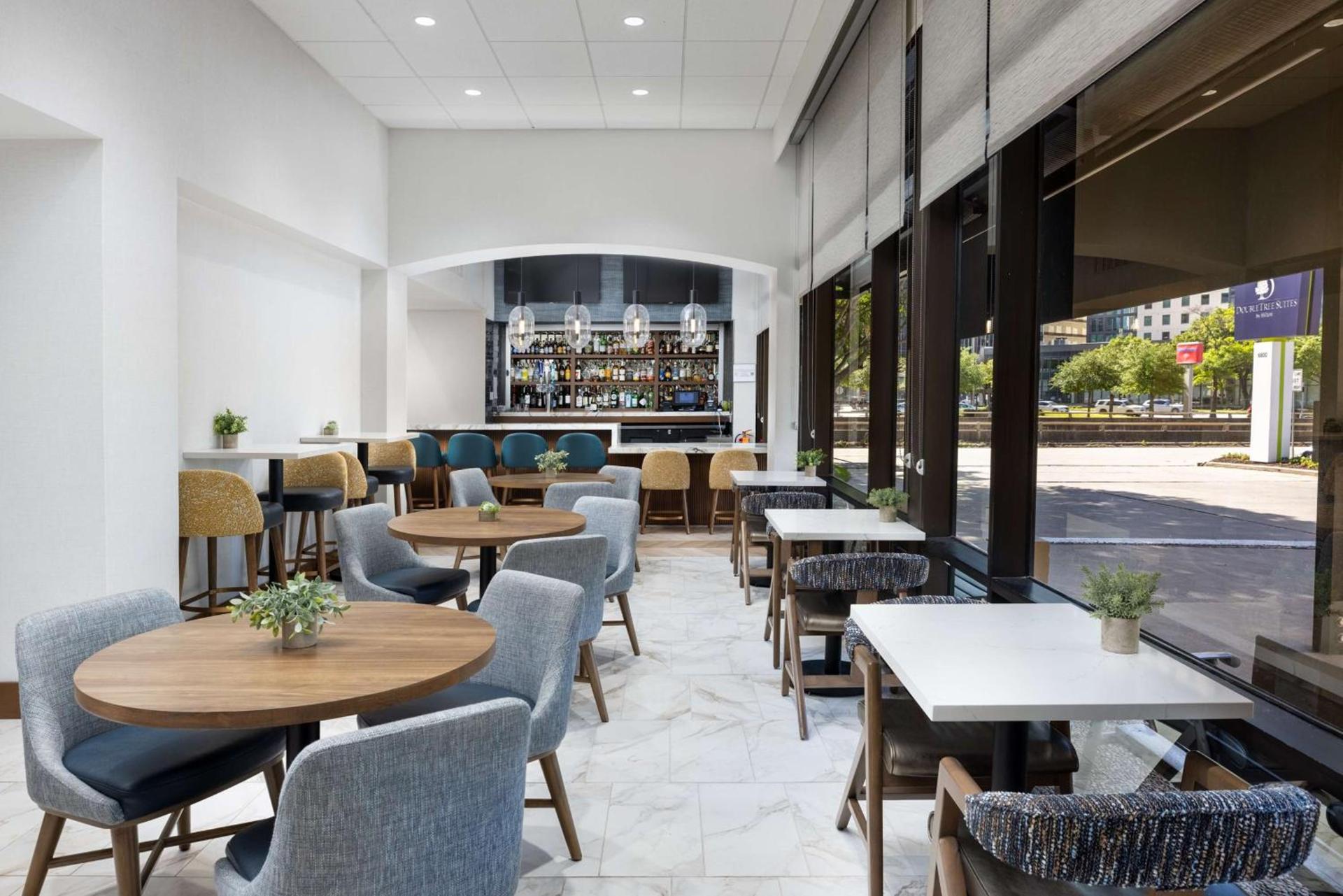DoubleTree by Hilton Houston Medical Center Hotel & Suites photo 6