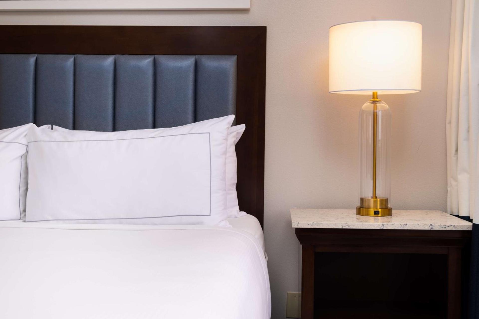 DoubleTree by Hilton Houston Medical Center Hotel & Suites photo 45