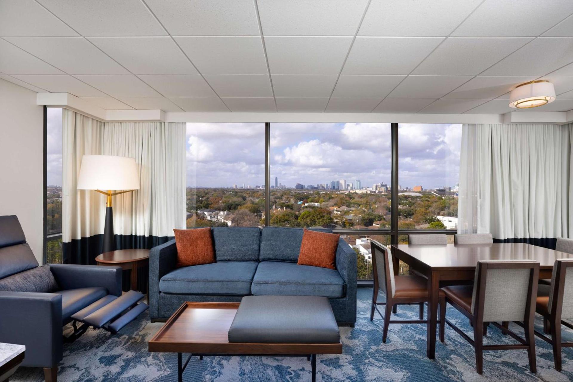 DoubleTree by Hilton Houston Medical Center Hotel & Suites photo 57