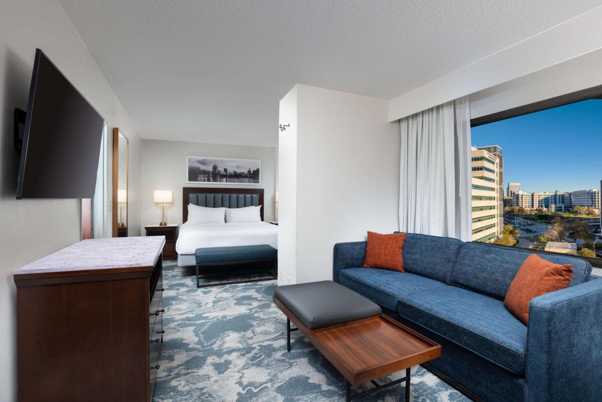DoubleTree by Hilton Houston Medical Center Hotel & Suites photo 64
