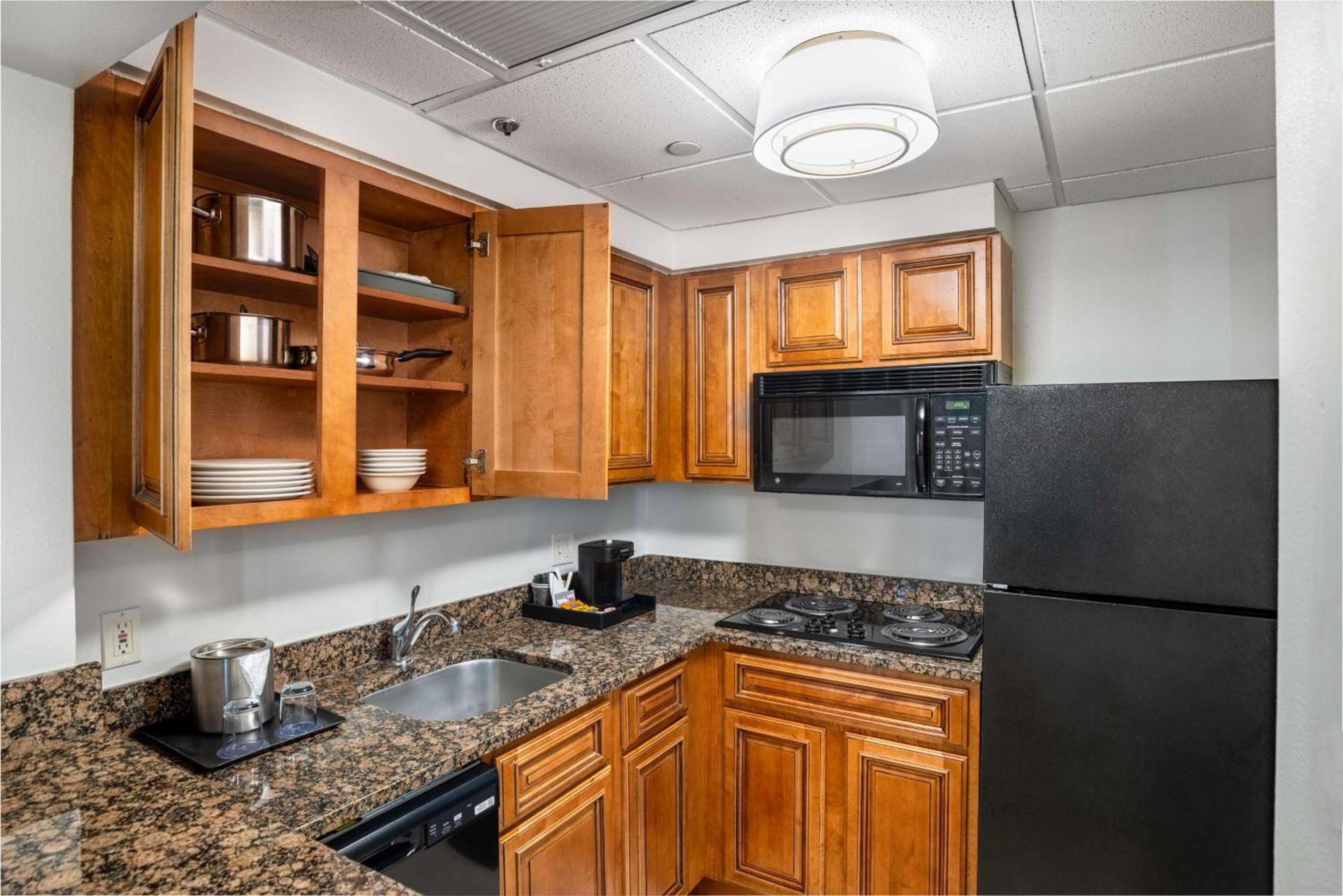 DoubleTree by Hilton Houston Medical Center Hotel & Suites photo 84