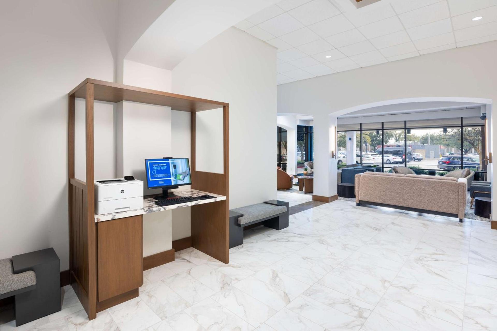 DoubleTree by Hilton Houston Medical Center Hotel & Suites photo 98