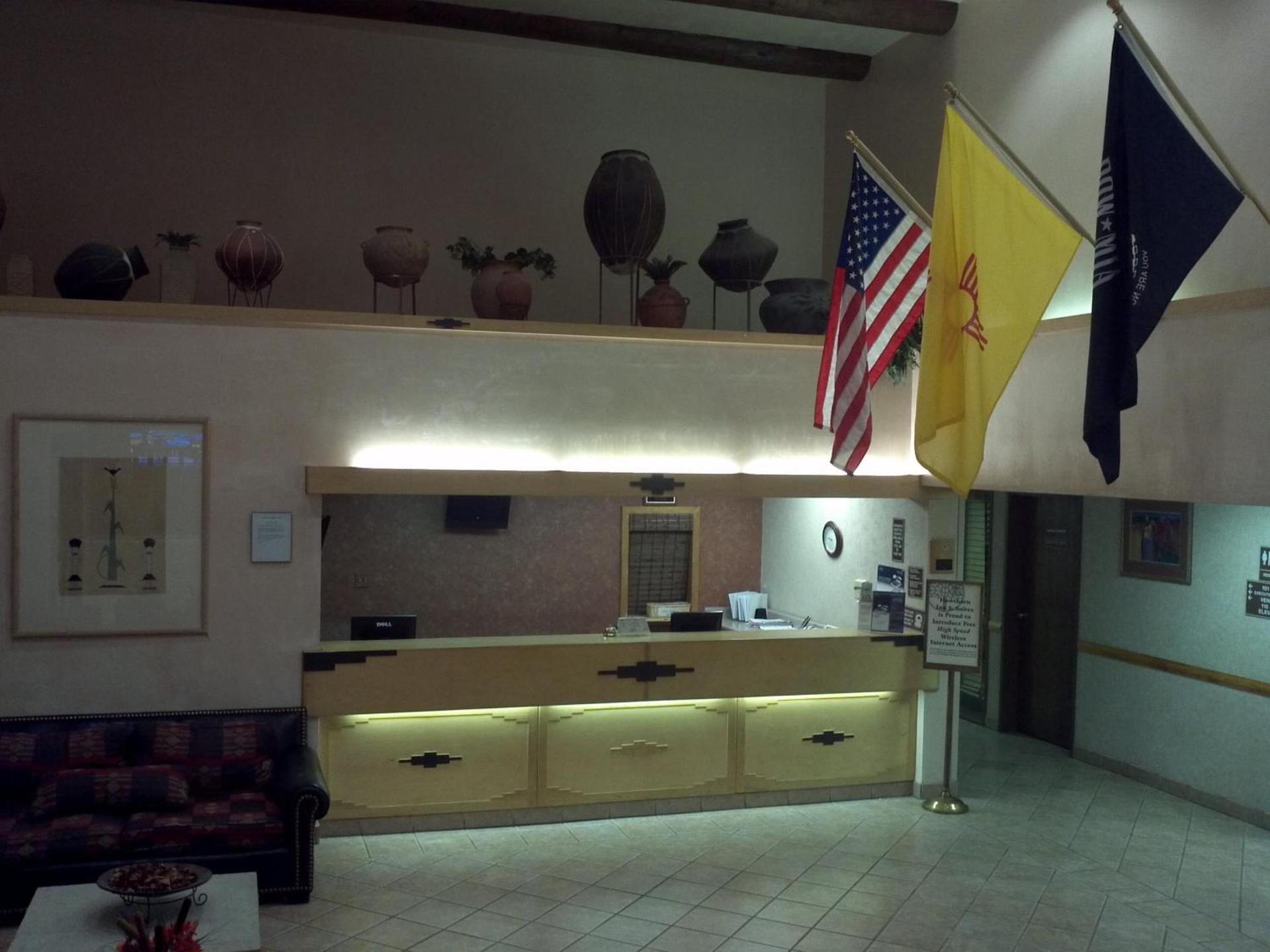 Hawthorn Suites by Wyndham Albuquerque photo 22