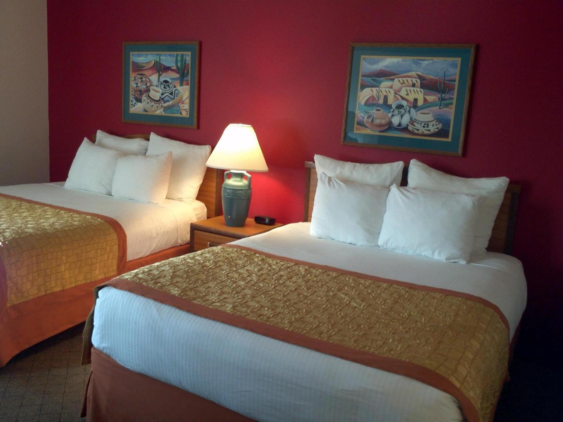 Hawthorn Suites by Wyndham Albuquerque photo 23