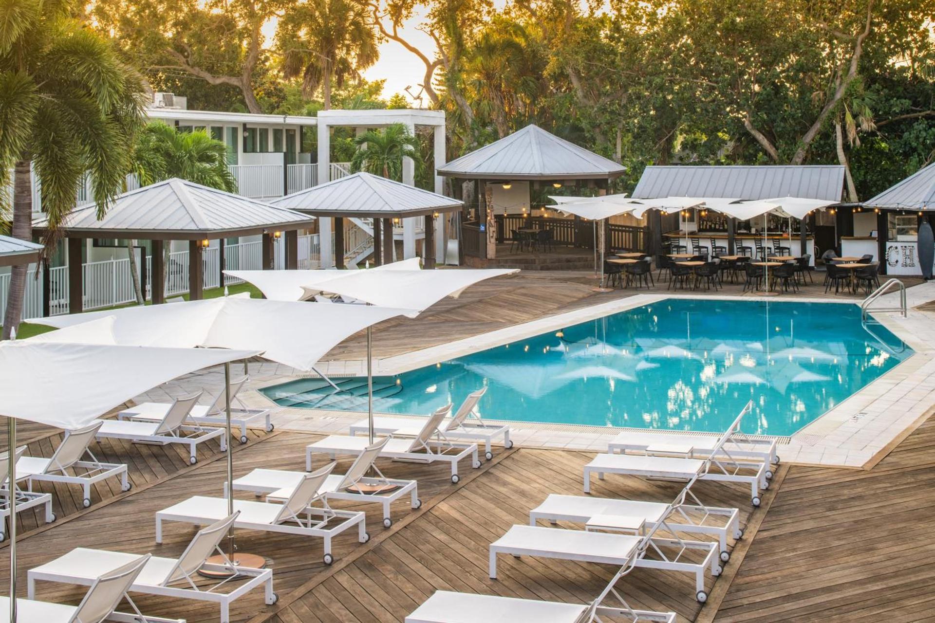 Casey Key Resorts - Mainland photo 5