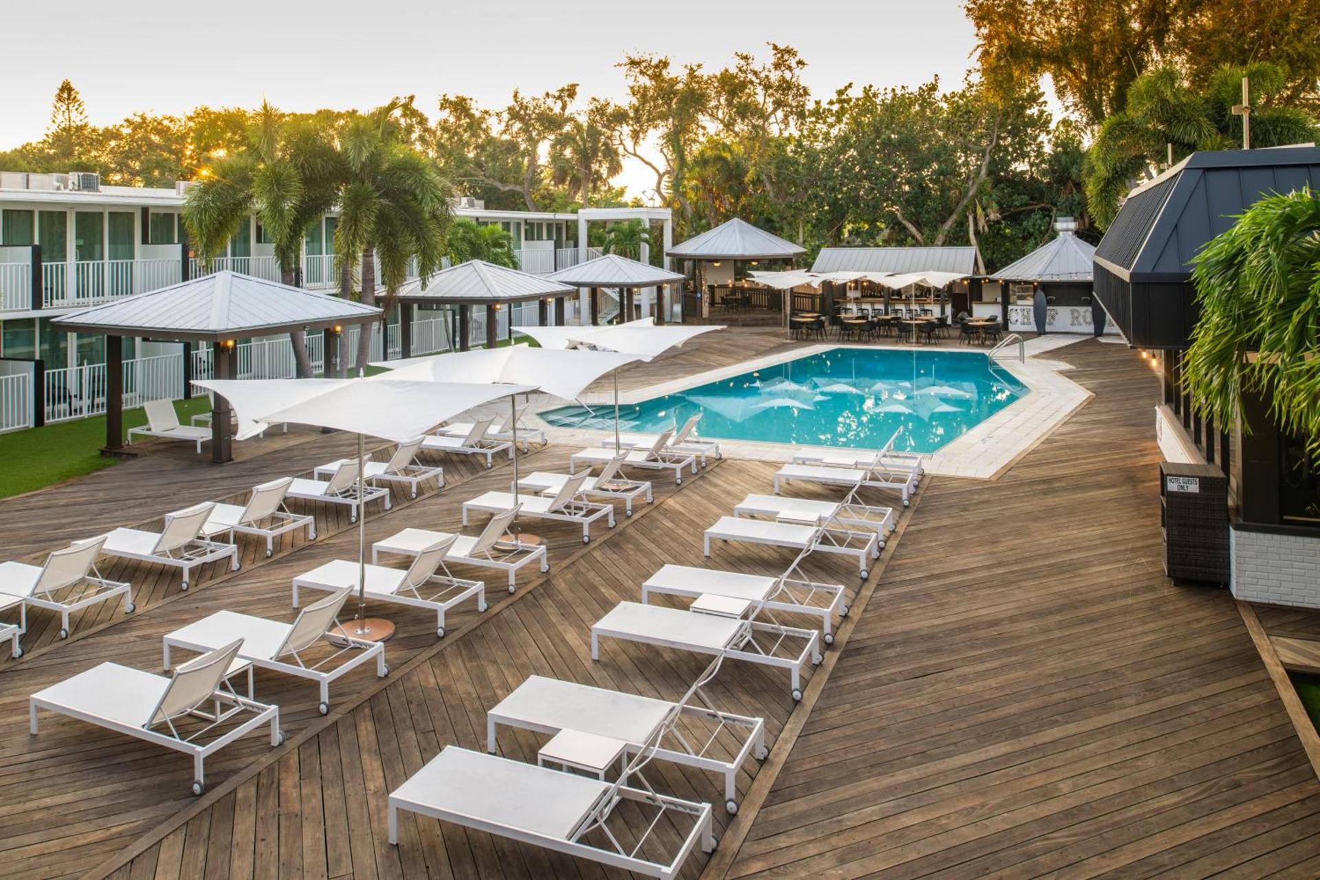 Casey Key Resorts - Mainland photo 6