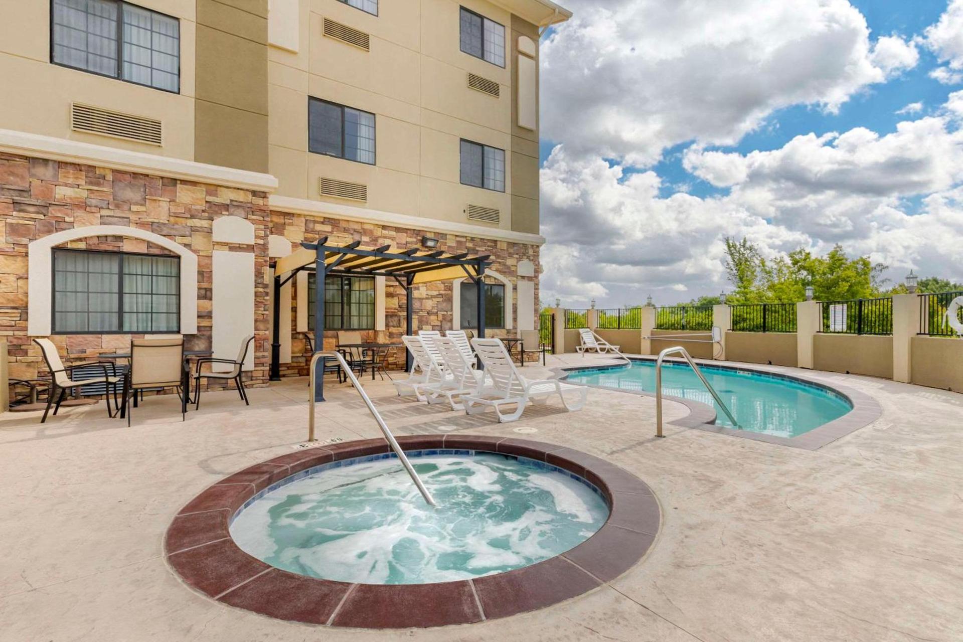 Comfort Inn & Suites Glenpool photo 44