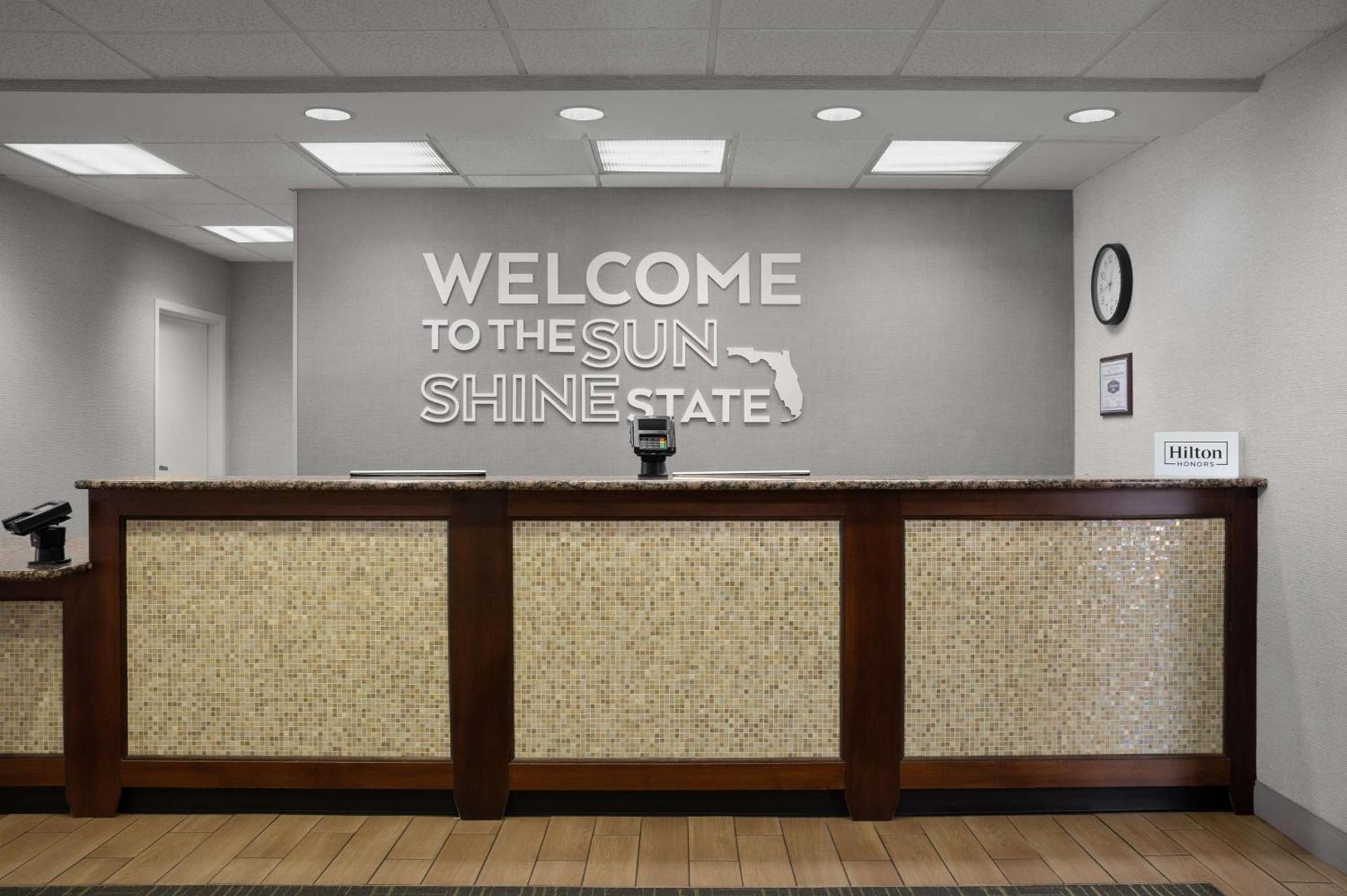 Hampton Inn by Hilton Panama City Beach photo 3